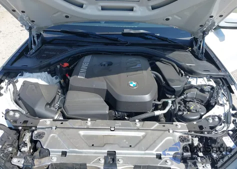 2025 BMW 3 Series 330I xDrive z USA, uszkodzony, nr VIN 3MW89CW09S8F30815